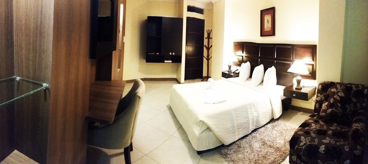Atlantic Blue Hotel Γκουαγιακίλ Εξωτερικό φωτογραφία
