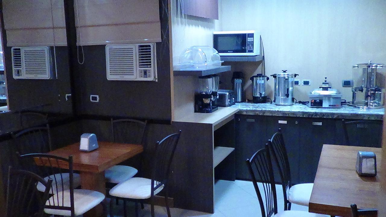Atlantic Blue Hotel Γκουαγιακίλ Εξωτερικό φωτογραφία
