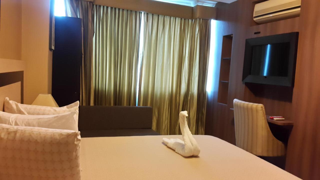 Atlantic Blue Hotel Γκουαγιακίλ Εξωτερικό φωτογραφία